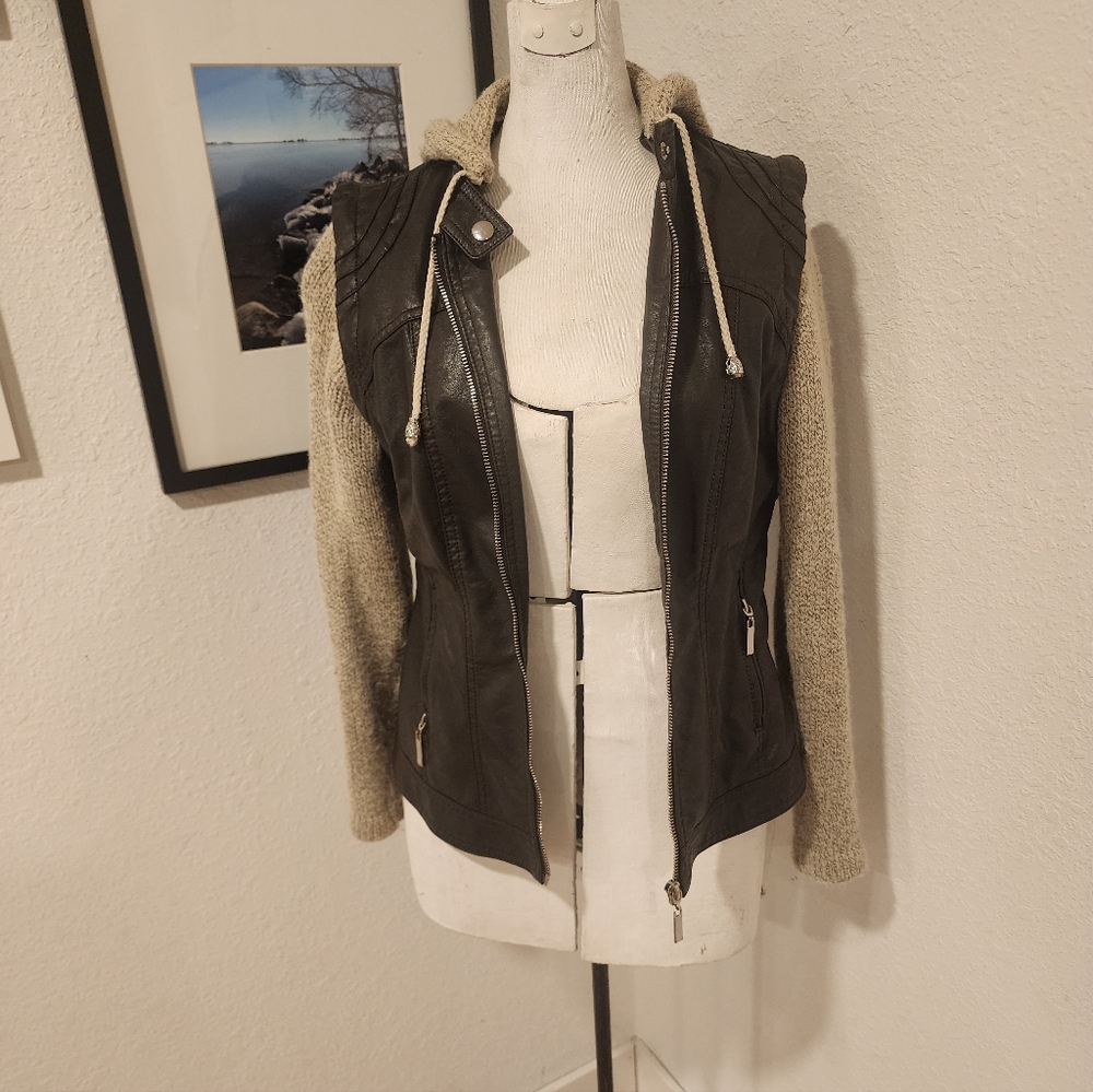 LA Coalition, Downtown Coalition, and Made by Johnny. - Picture 3 of 6